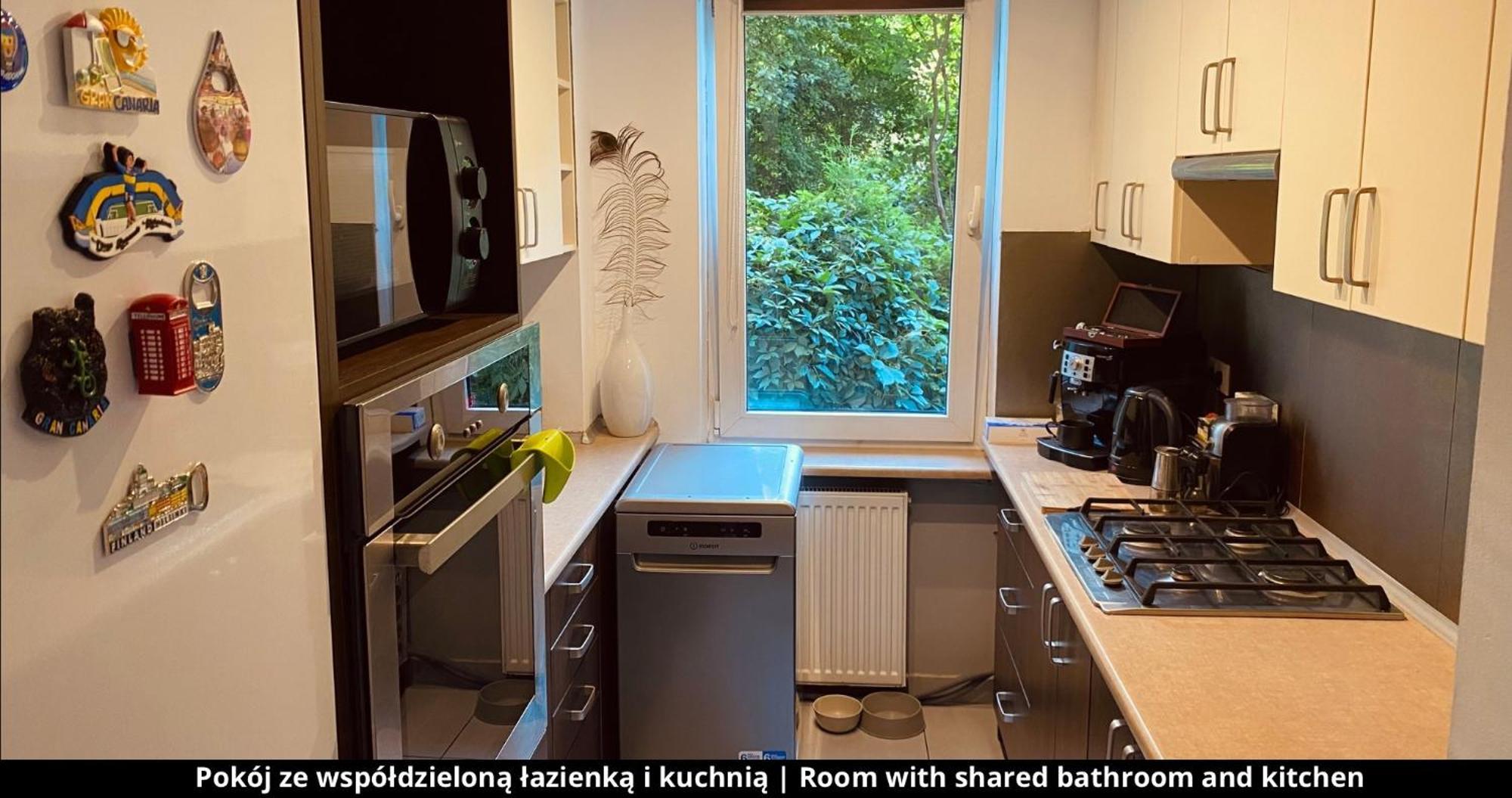 Room With Shared Bathroom And Kitchen - Krakow — Photos 1